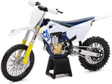 58153 Husqvarna FC450 Motocross Motorbike 1:12 Scale