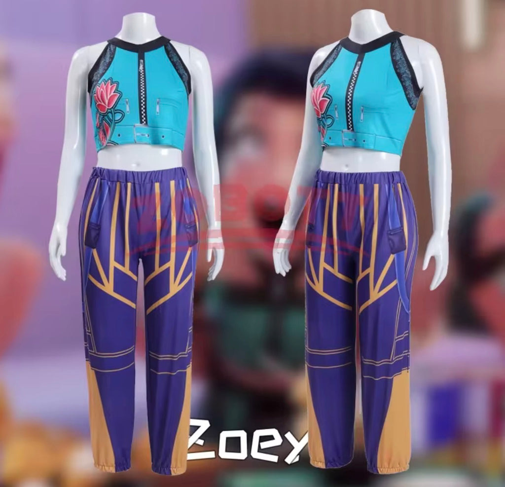 1202 Zoey Costume
