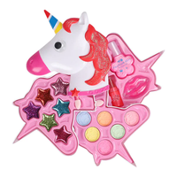 944150  3-layer Unicorn Makeup Playset