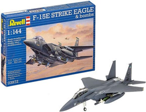 RV3972 F-15E Strike Eagle & Bombs