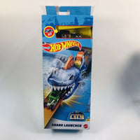 GVF43 Hot Wheels City Shark Launcher Play Set